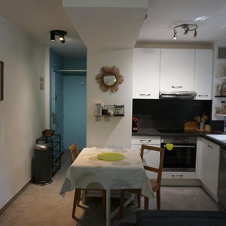 Studio Le Cap Taillât Le Lavandou Esterno foto