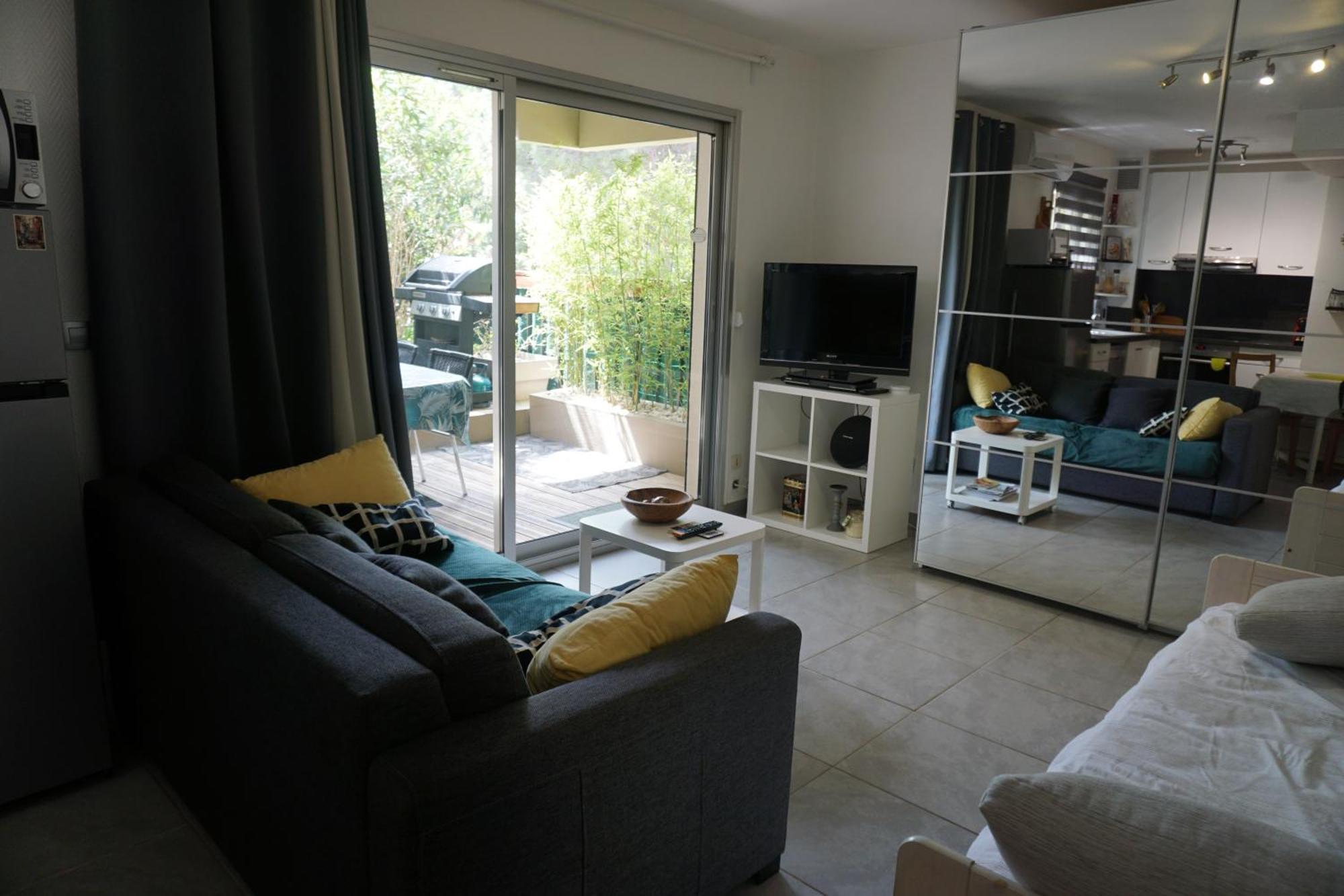 Studio Le Cap Taillât Le Lavandou Esterno foto